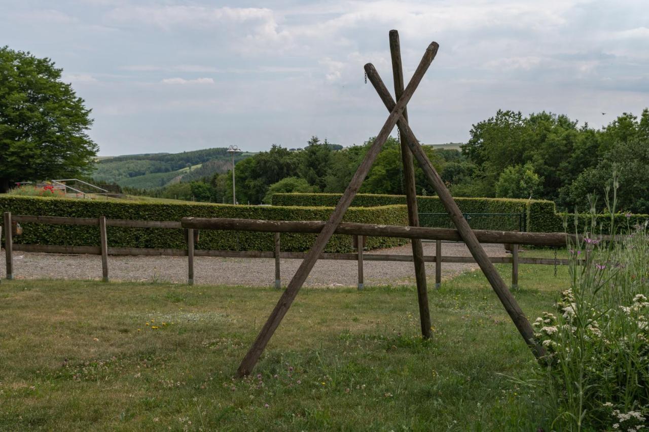 Chanteloup, Maison D'Hotes - Halleux Halleux  Esterno foto