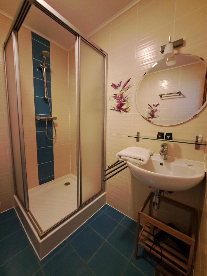 Chanteloup, Maison D'Hotes - Halleux Halleux  Esterno foto